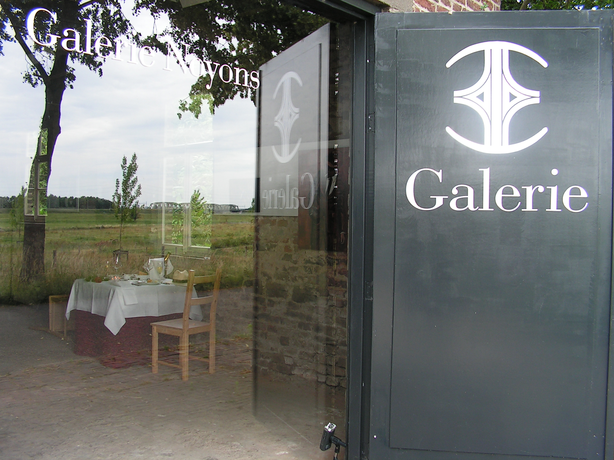 Table42 bij Galerie Noyons